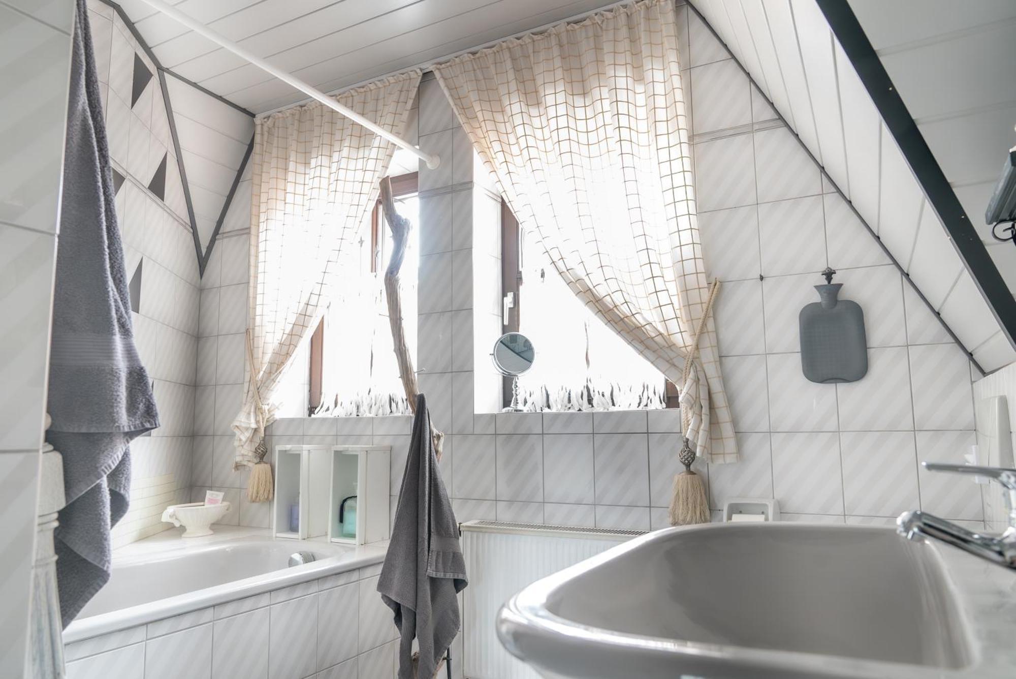 La Belle Etage Fuer Nichtraucher Косфелд Екстериор снимка